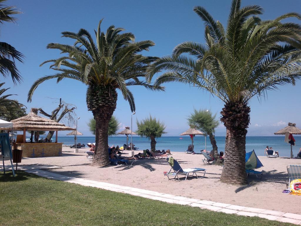 Three Stars Beach Hotel Moraitika Bagian luar foto